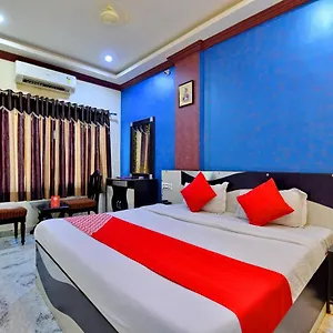 Oyo 6541 Relax Hotel